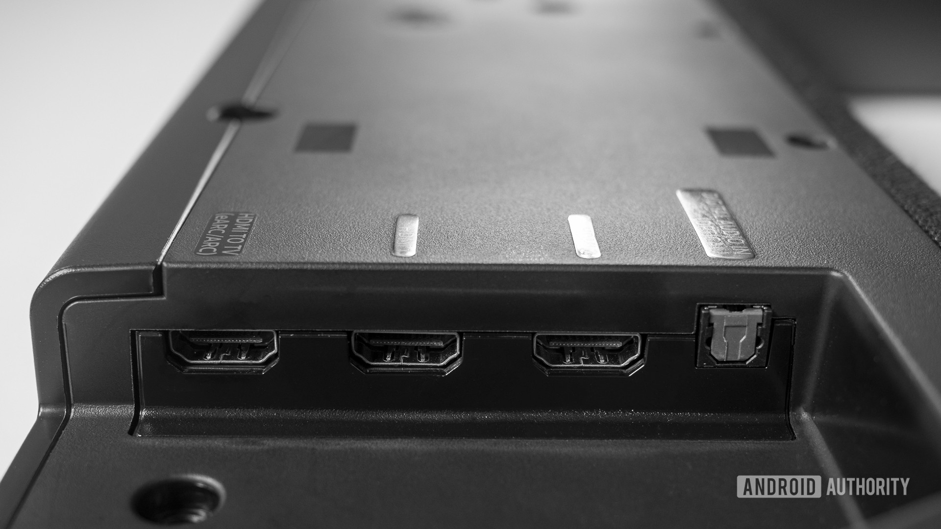 samsung hw Q950T soundbar ports
