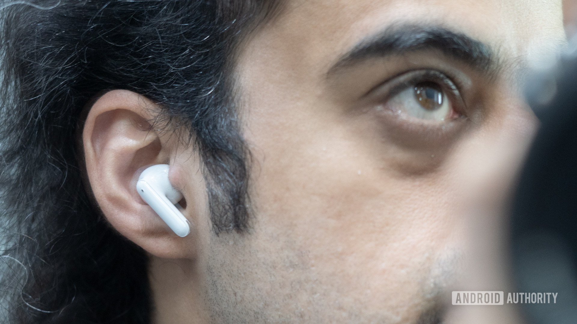 Oppo Enco X review on ear shot
