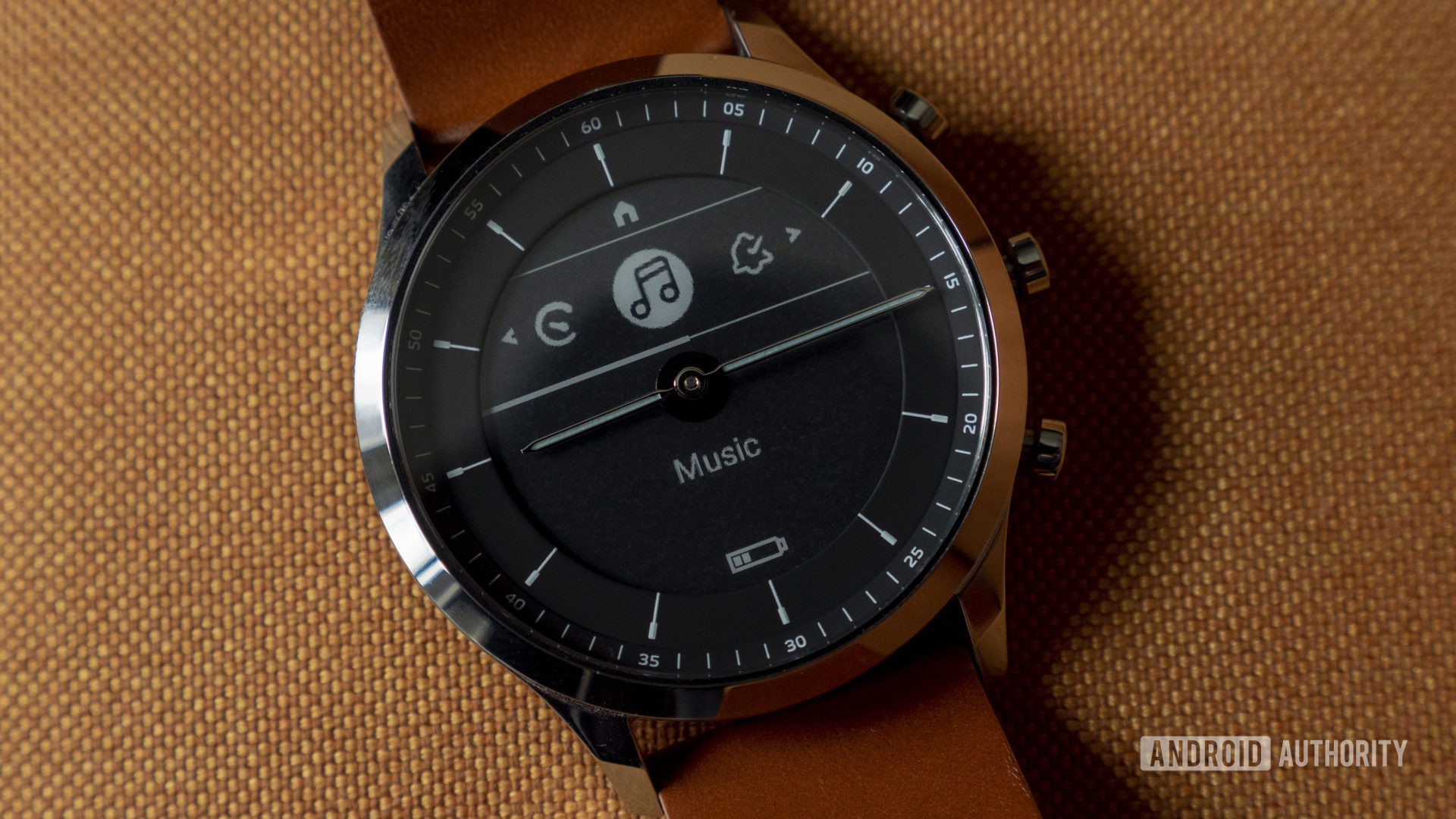 skagen jorn hybrid hr review music controls battery life