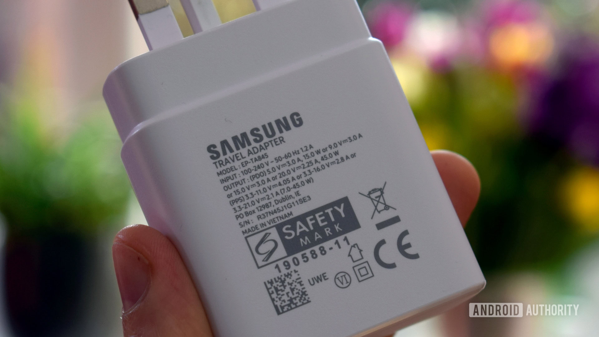 Especificaciones de carga del adaptador de viaje Samsung de 45 W