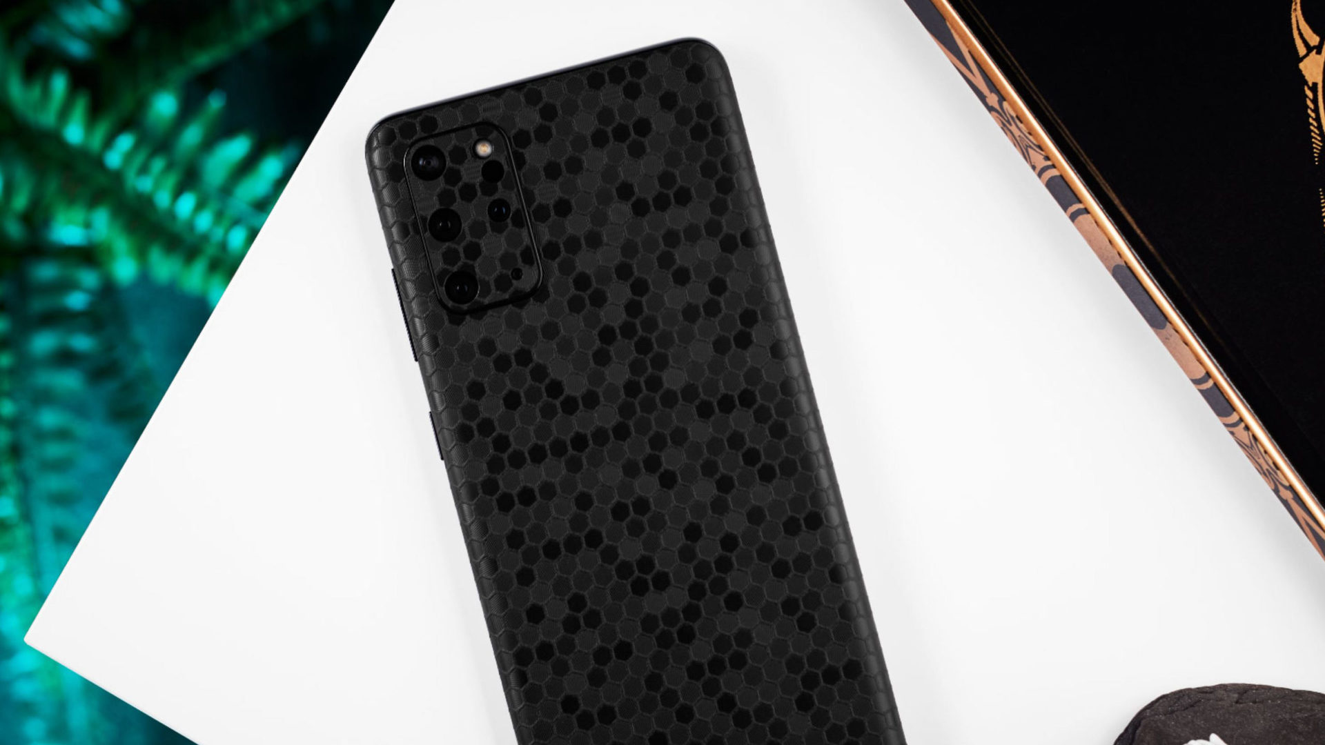 dbrand skin Samsung Galaxy S20 Plus