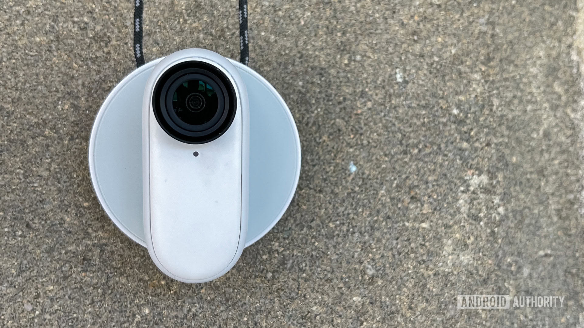 Insta360 Go 2 on pendant