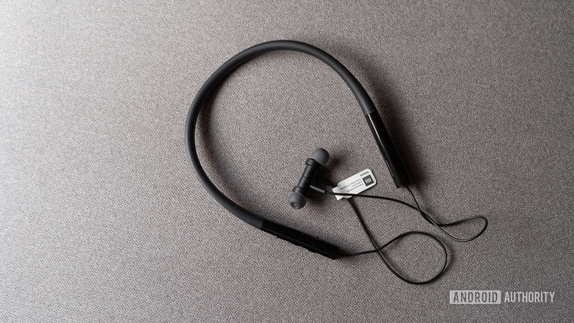 Mi Neckband Bluetooth Earphones review lead image
