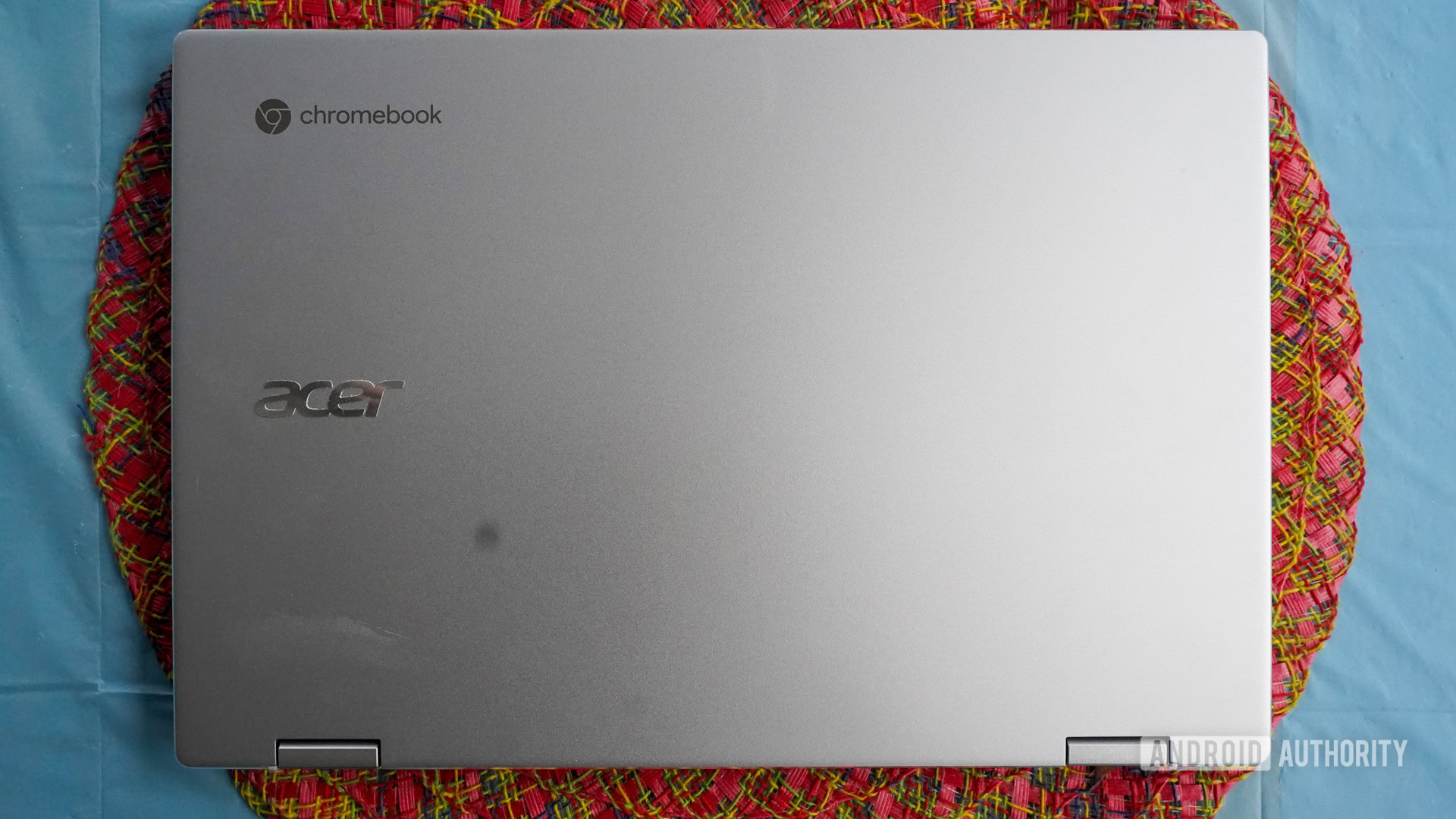 Acer Chromebook Spin 513 top lid
