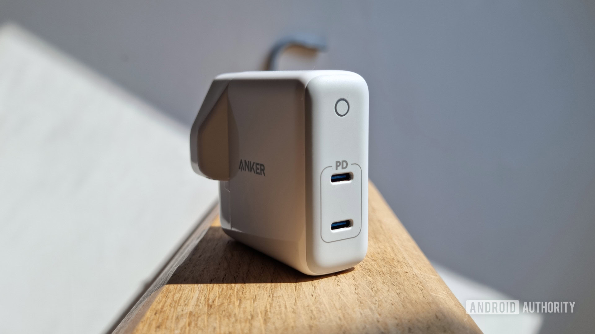 Anker PowerPort Atom PD 2 review front picture