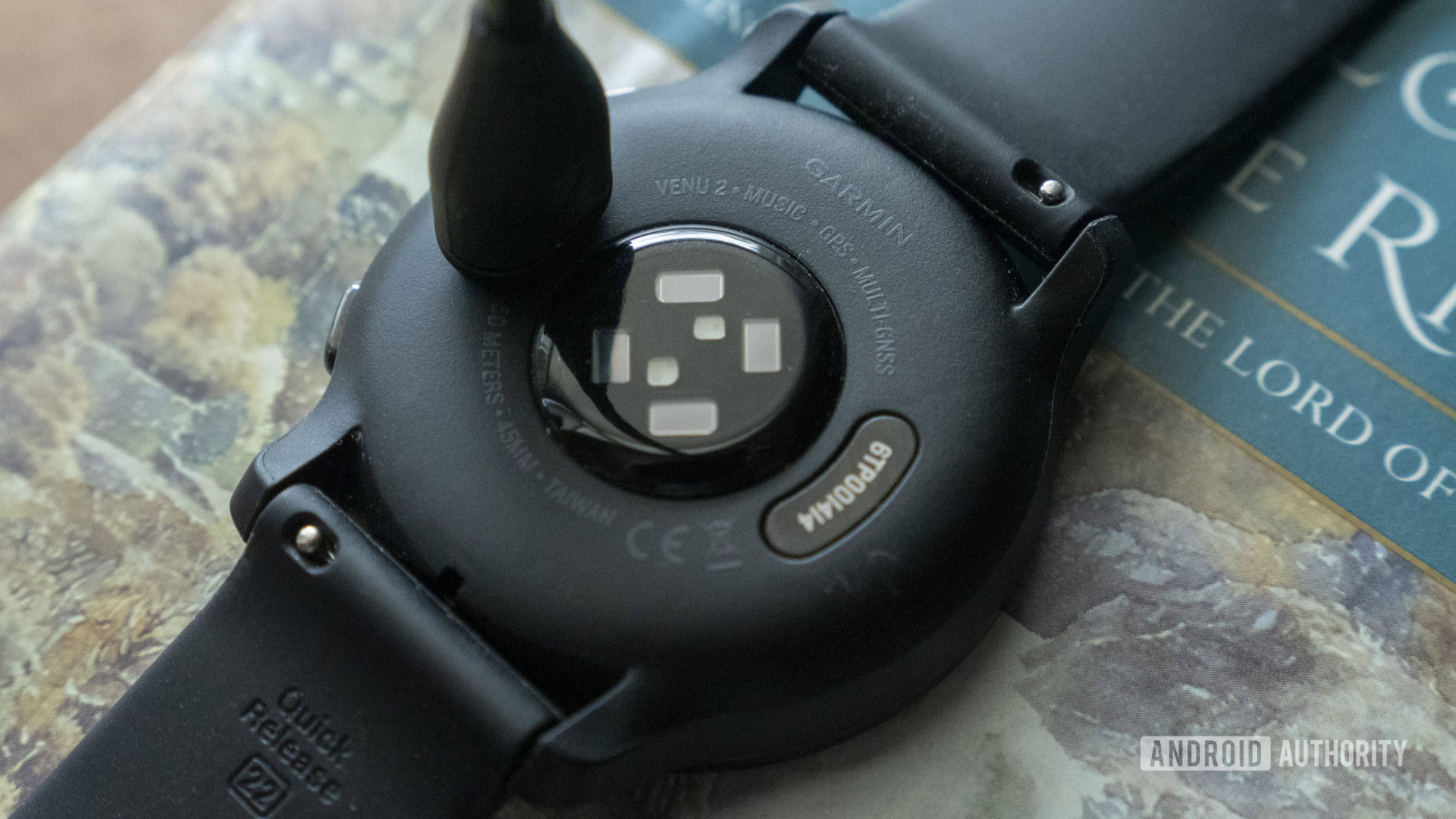 garmin venu 2 review charging cable battery life