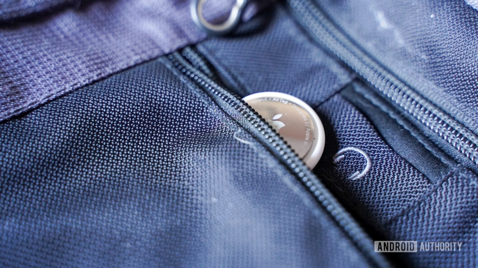 How to turn off your AirTag to save battery Android Authority