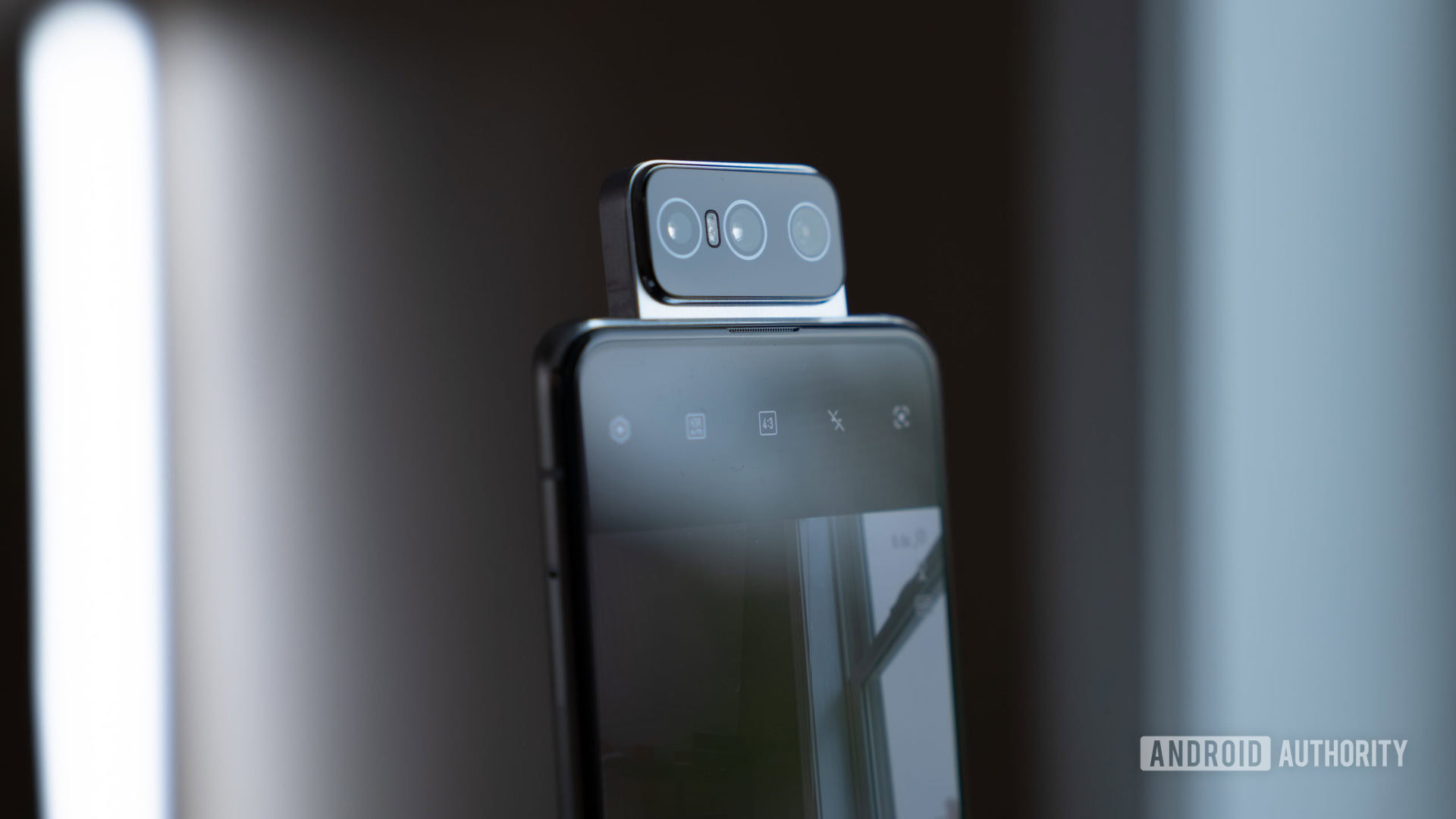 Bliver værre Prevail vanter The best pop up camera phones to buy in 2023 - Android Authority