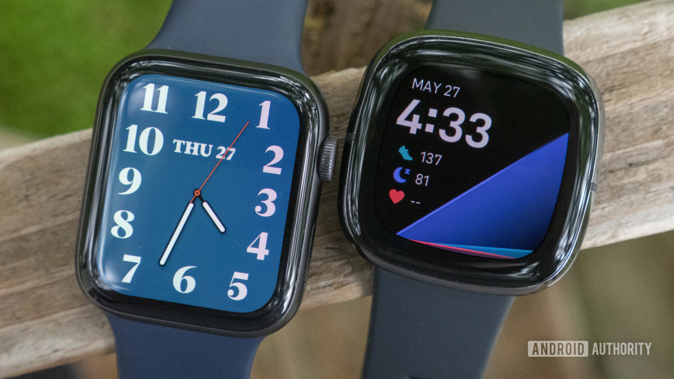 Can I use my Fitbit smartwatch or fitness tracker with an iPhone?