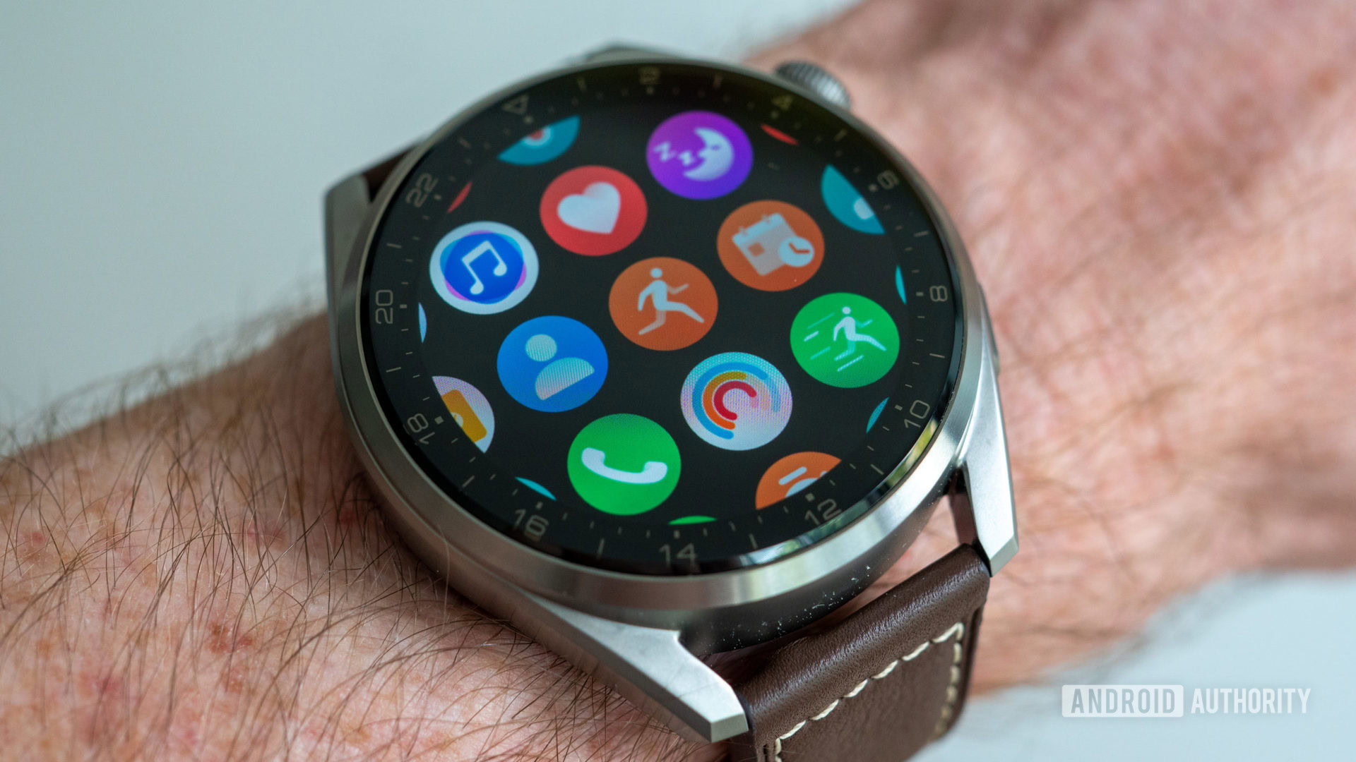Huawei Watch 3 Pro smartwatch app grid