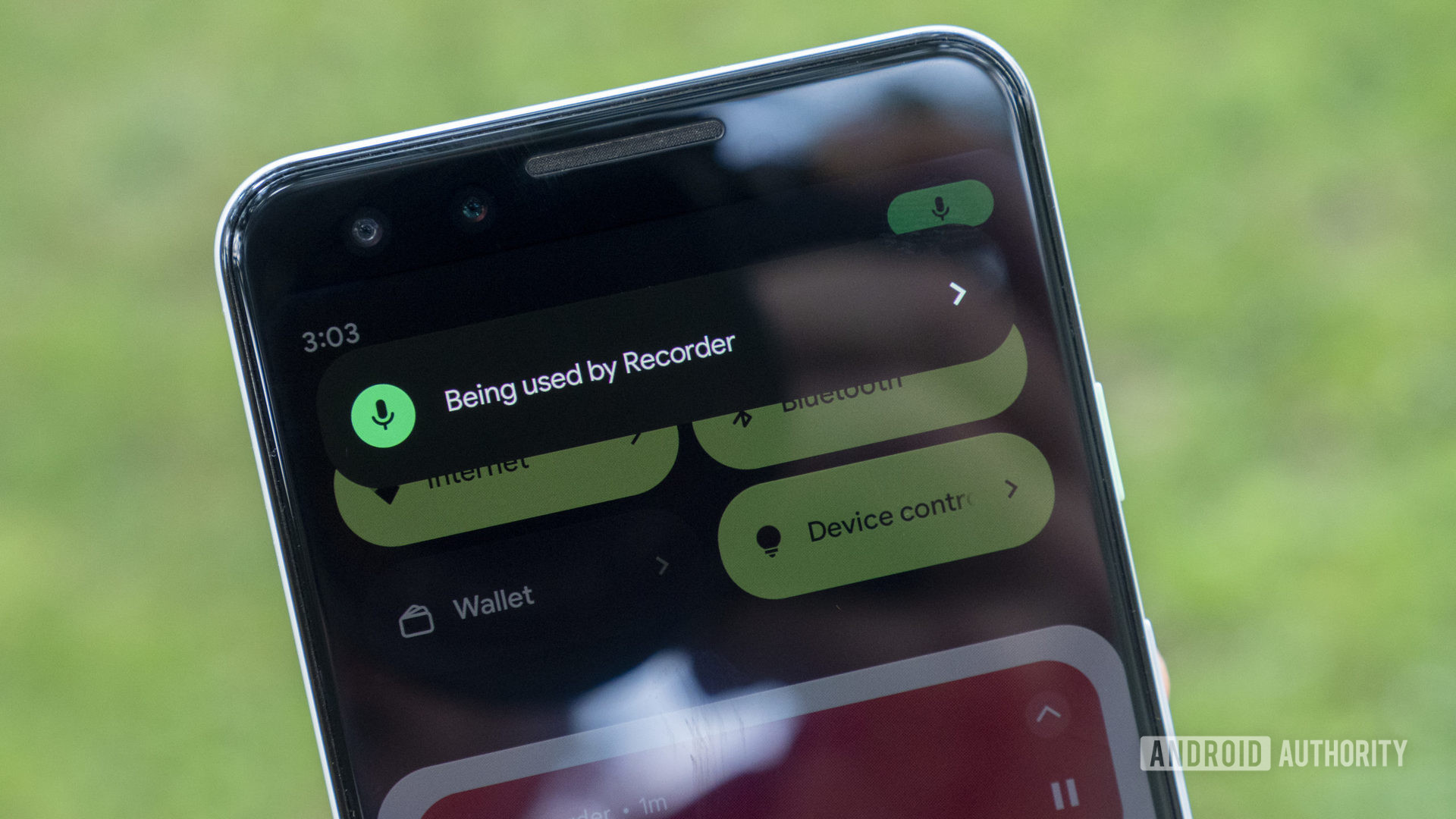 android 12 beta 2 privacy microphone indicator being used by recorder message