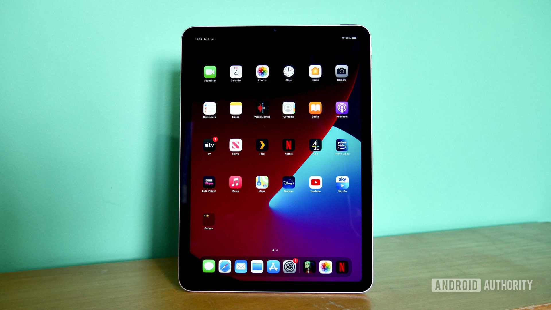 Apple iPad Air (2020) review: The tablet for everyone - Android