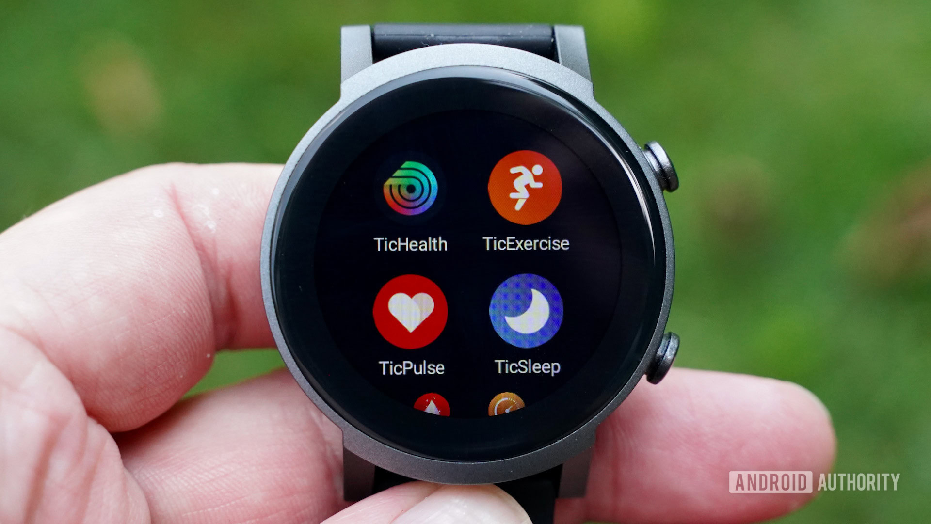 A user accesses the app drawer on their Mobvoi TicWatch E3.