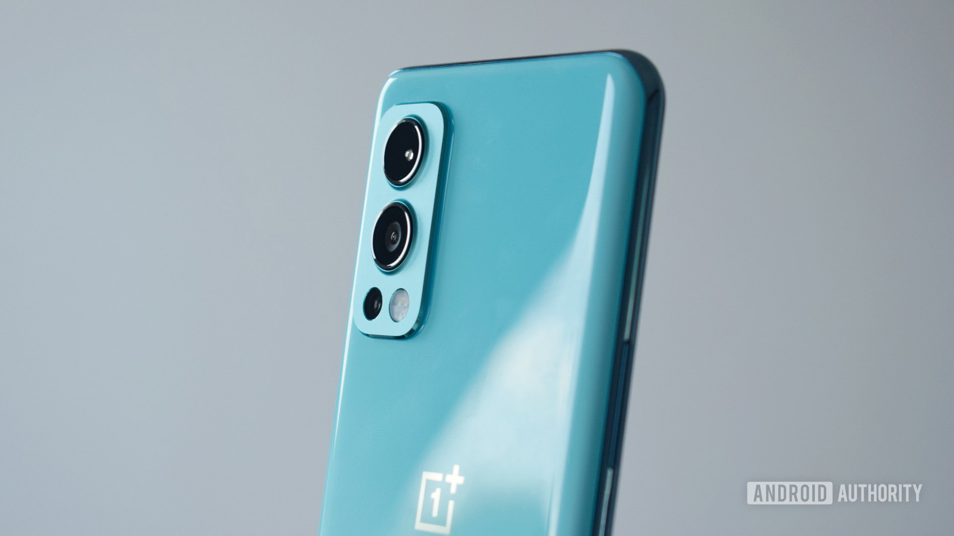 OnePlus Nord 2 5G camera housing