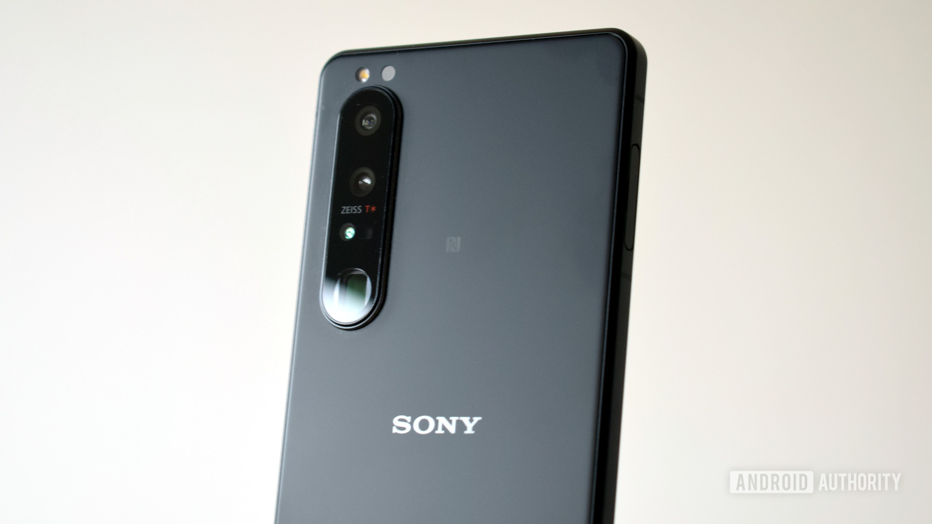 Sony Xperia 1 III camera 3