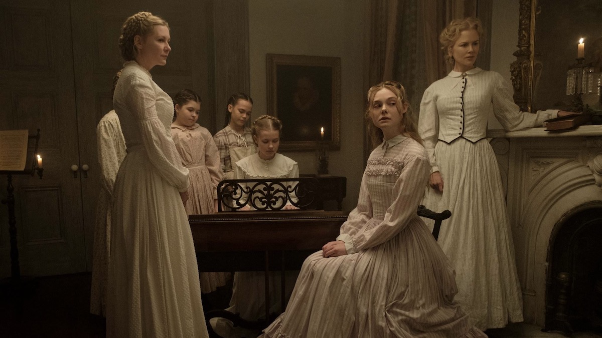 Nicole Kidman, Kirsten Dunst, and Elle Fanning in a sitting room in The Beguiled