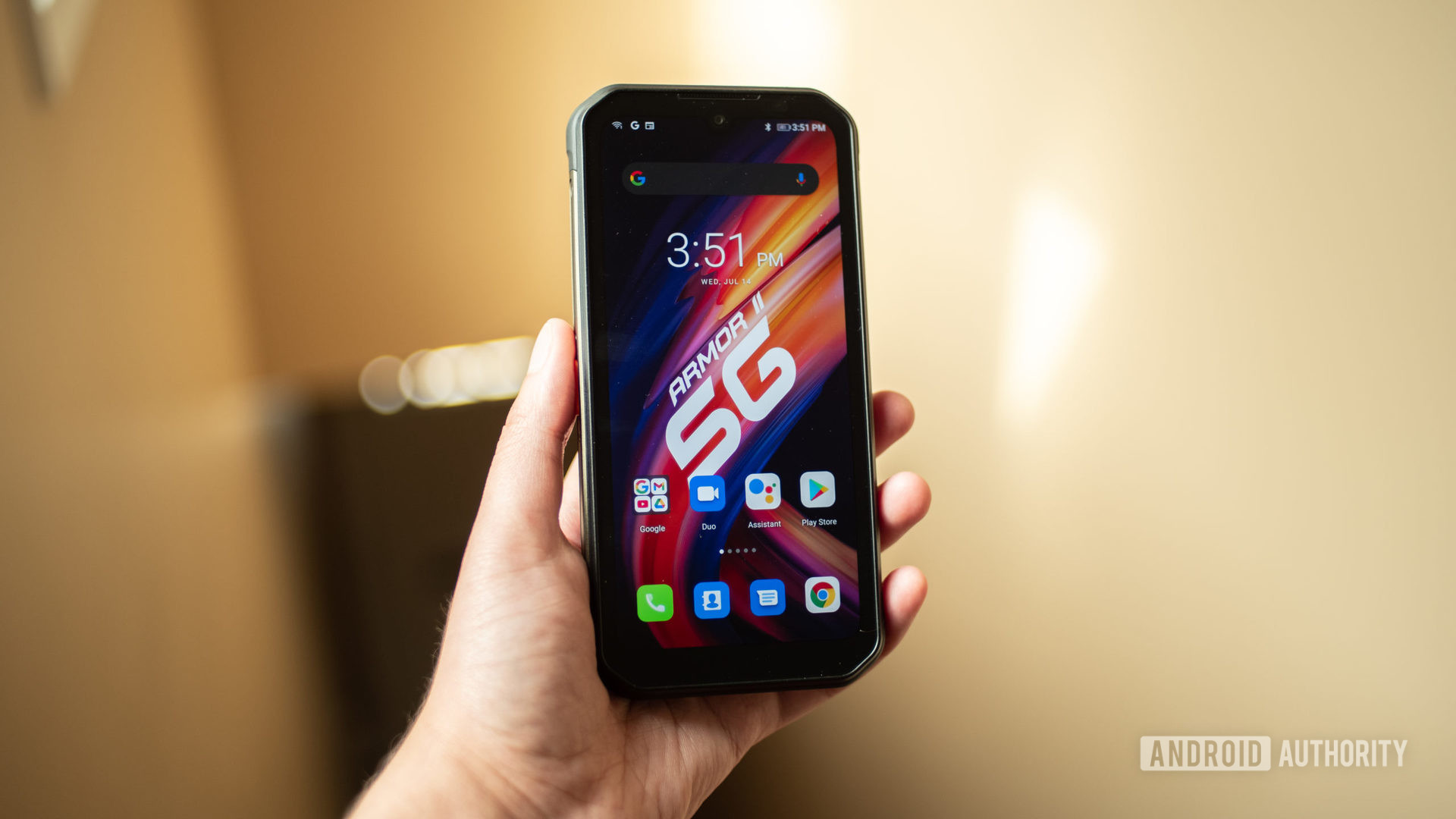 Ulefone Armor 11 5G in the hand, showing the screen.