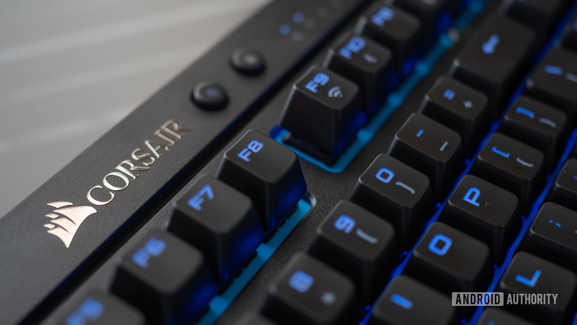 Corsair K63 Wireless gaming keyboard