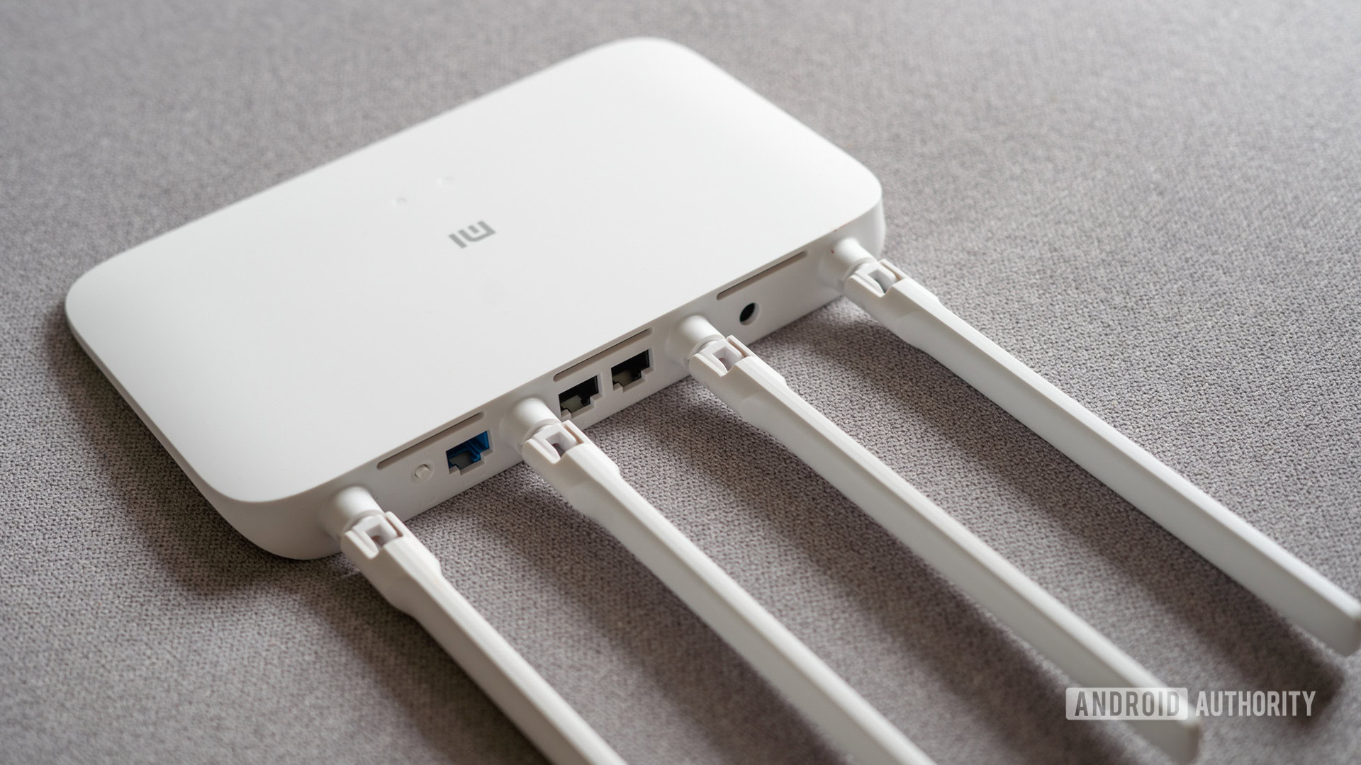 Mi Router 4A gigabit edition showing ports