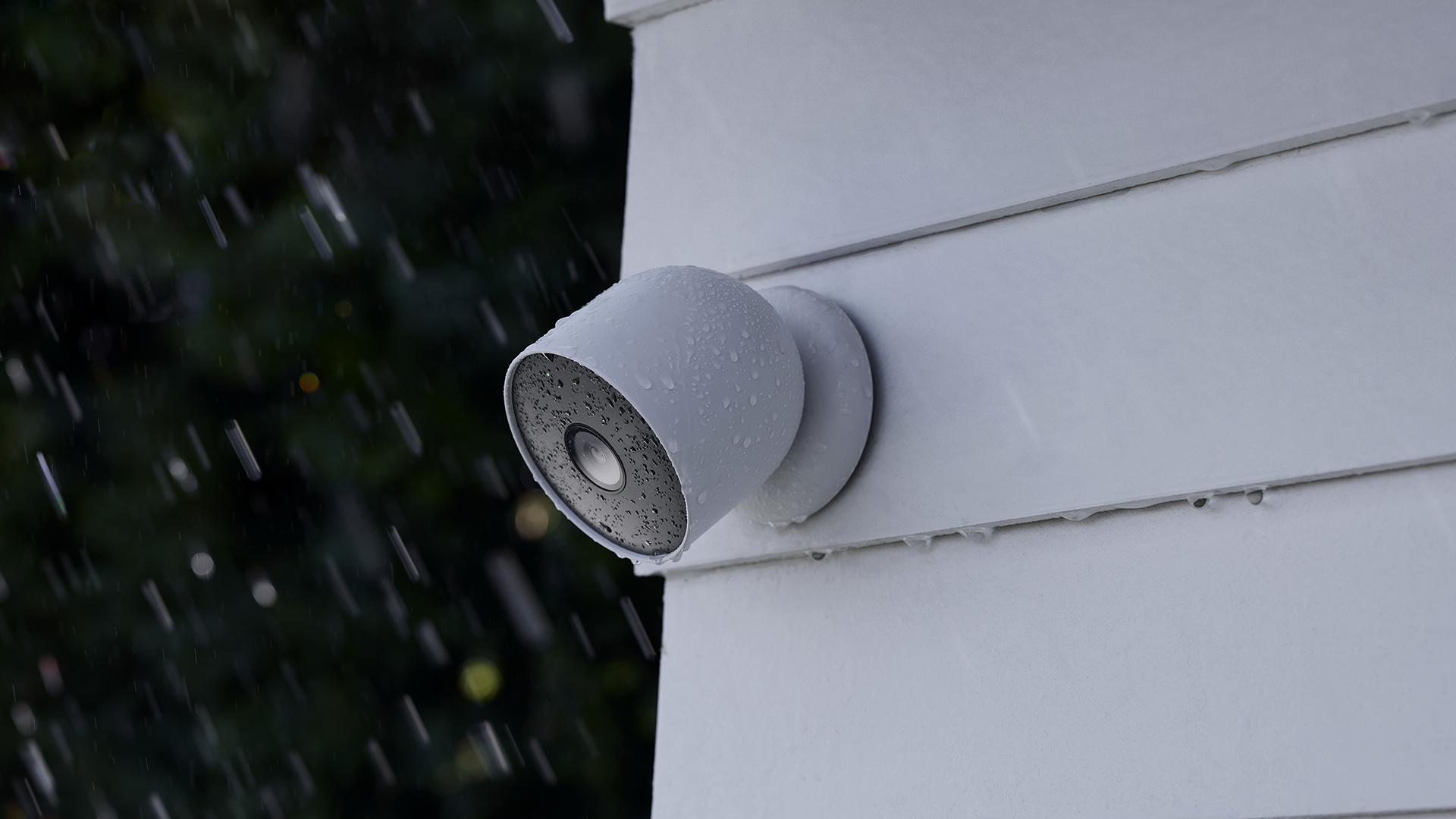 The Nest Cam Battery outdoors in the rain