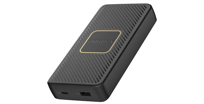 Otterbox Fast Charge Qi Wireless Power Bank - The best travel gadgets