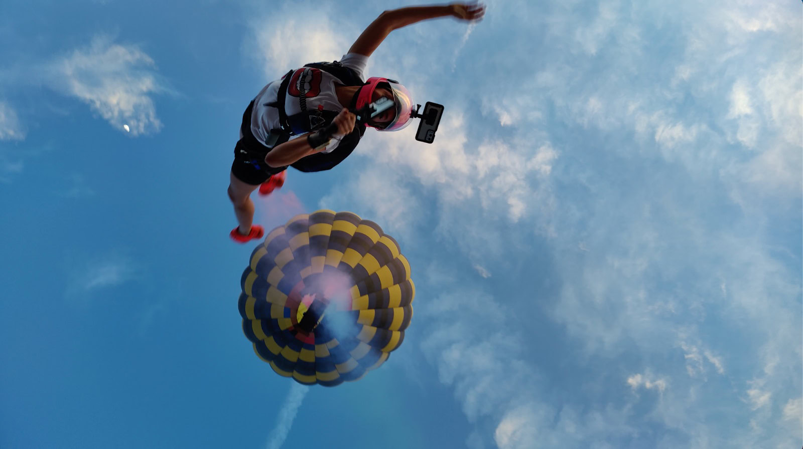 oneplus skydiving action