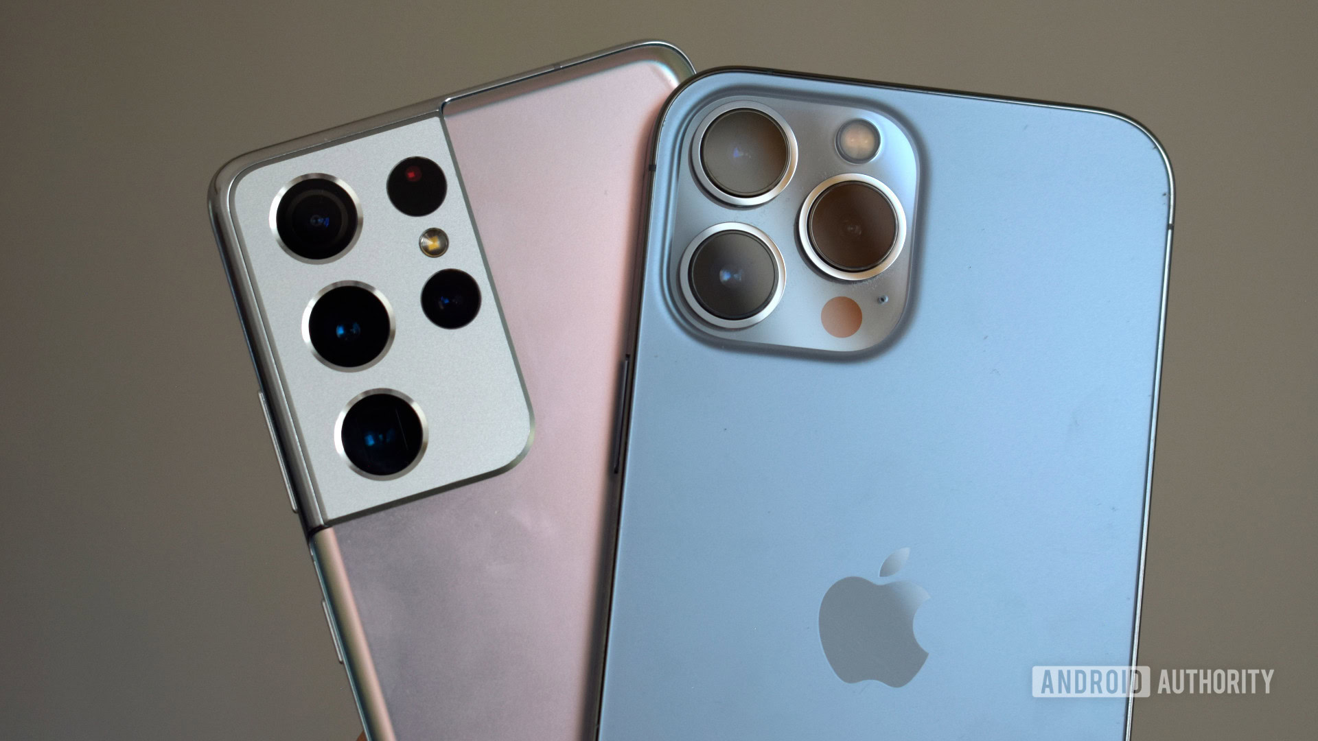 Apple iPhone 13 Pro Max vs Samsung Galaxy S21 Ultra cameras