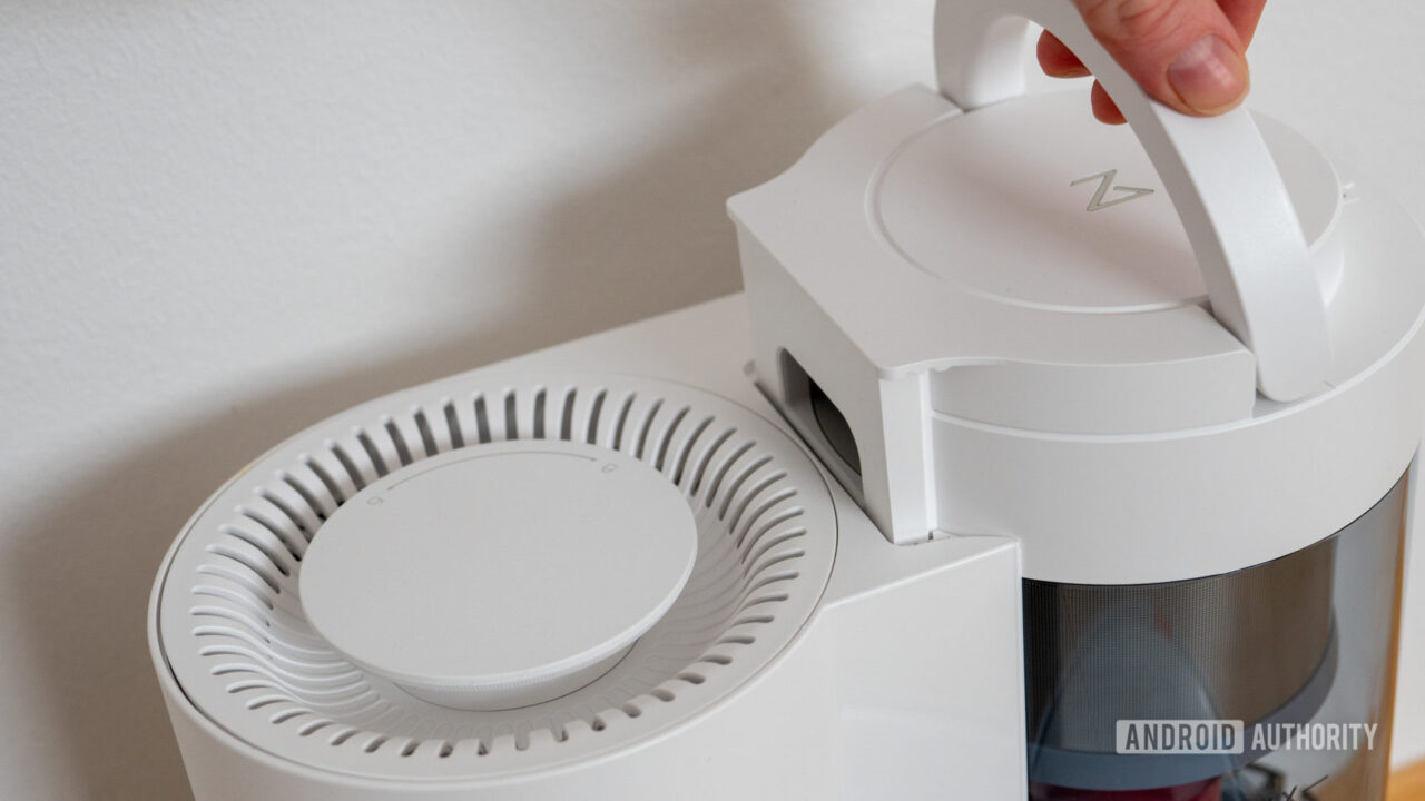 Roborock Auto-Empty Dock review: Emptying your vacuum and your wallet