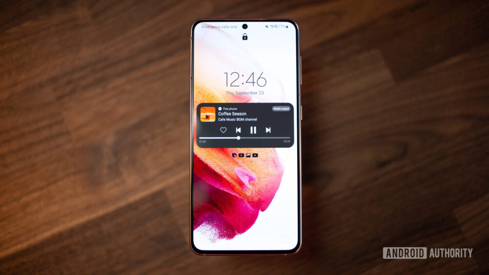 Ios Lockscreen Samsung Samsung is copying iOS 16 with latest lock screen customizations