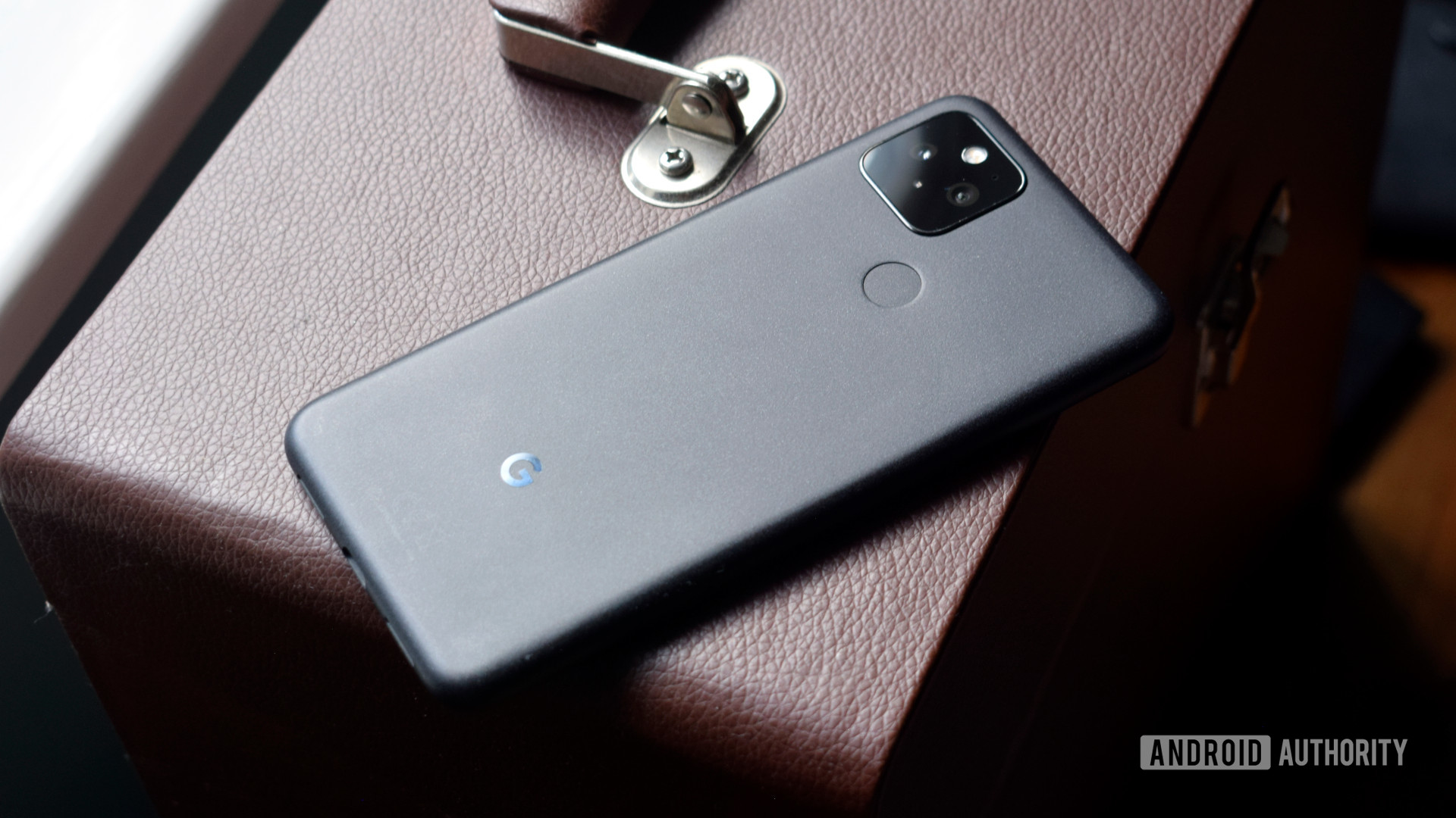 Google Pixel 5 one year later back