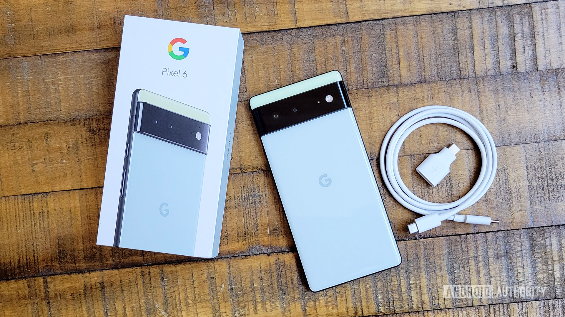 Google Pixel 6 in box retail contents