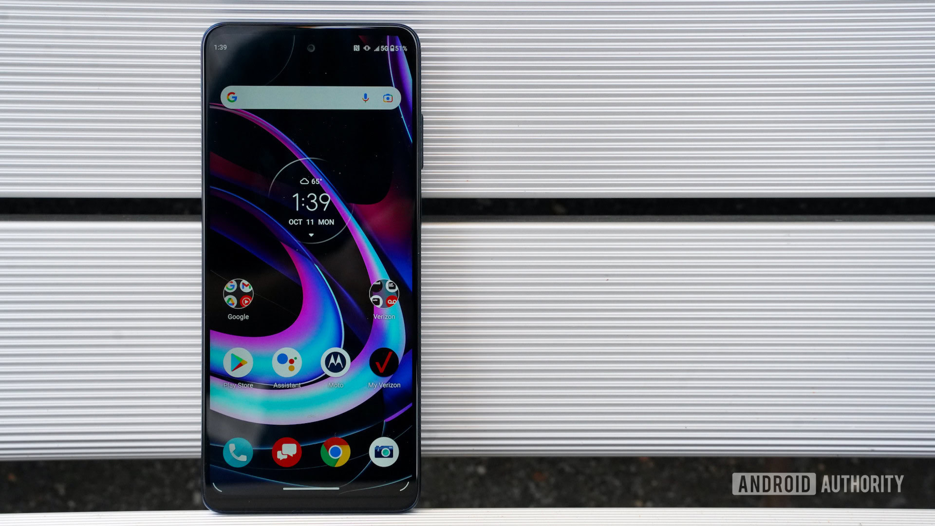 Motorola Edge 5G UW review: The middle child of phones - CNET