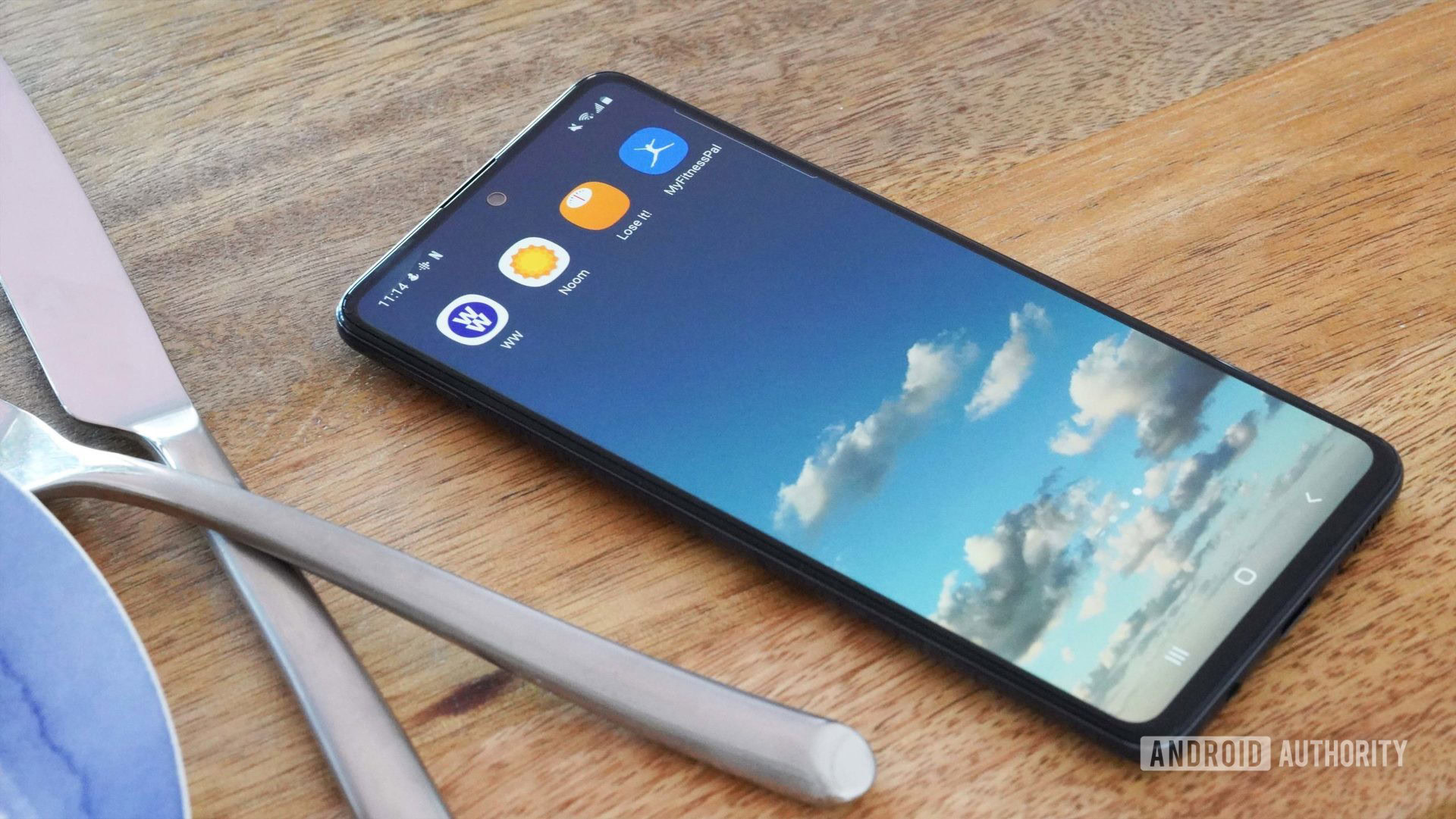 The Galaxy A51 displays popular calorie tracking apps WW, Noom, MyFitnessPal, and Lose It!.