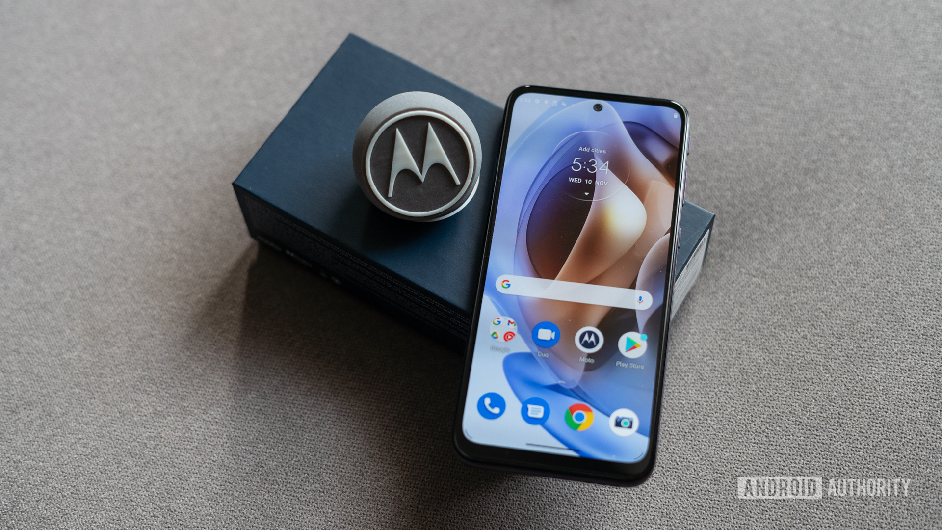 Motorola Moto G31 showing front display