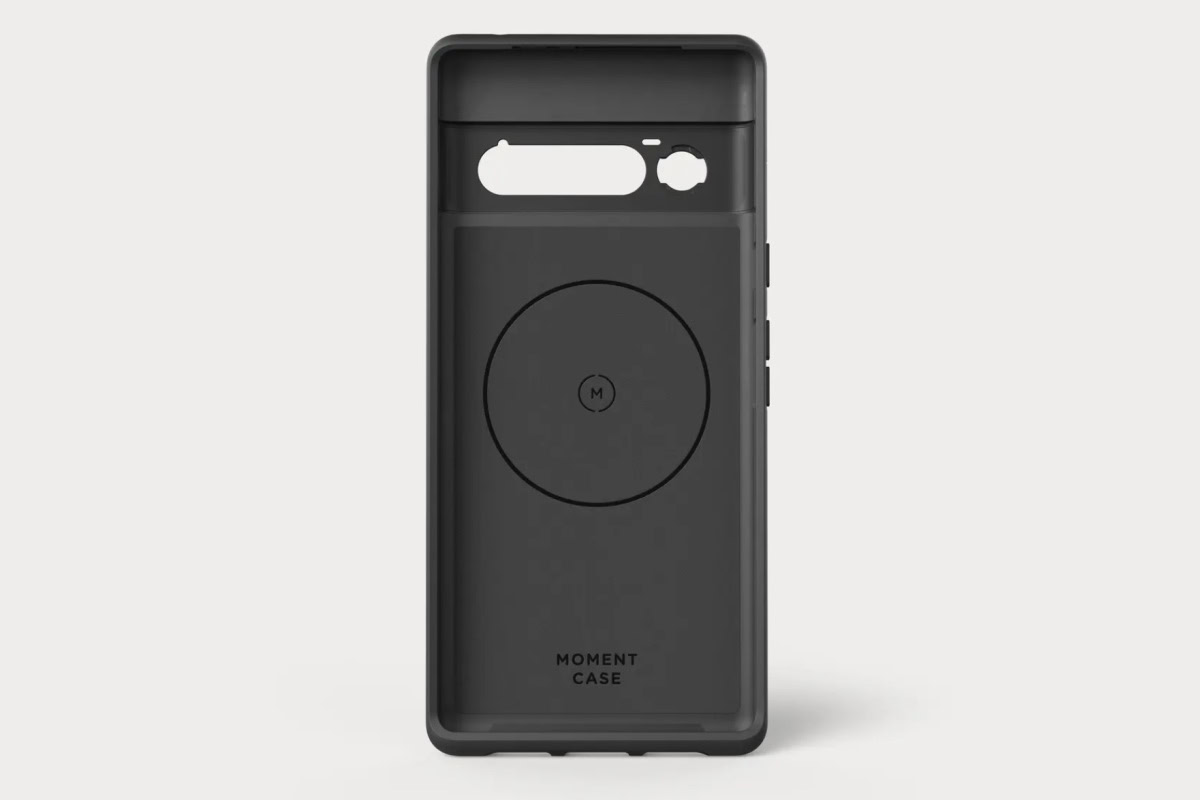 Pixel 6 Pro Moment case