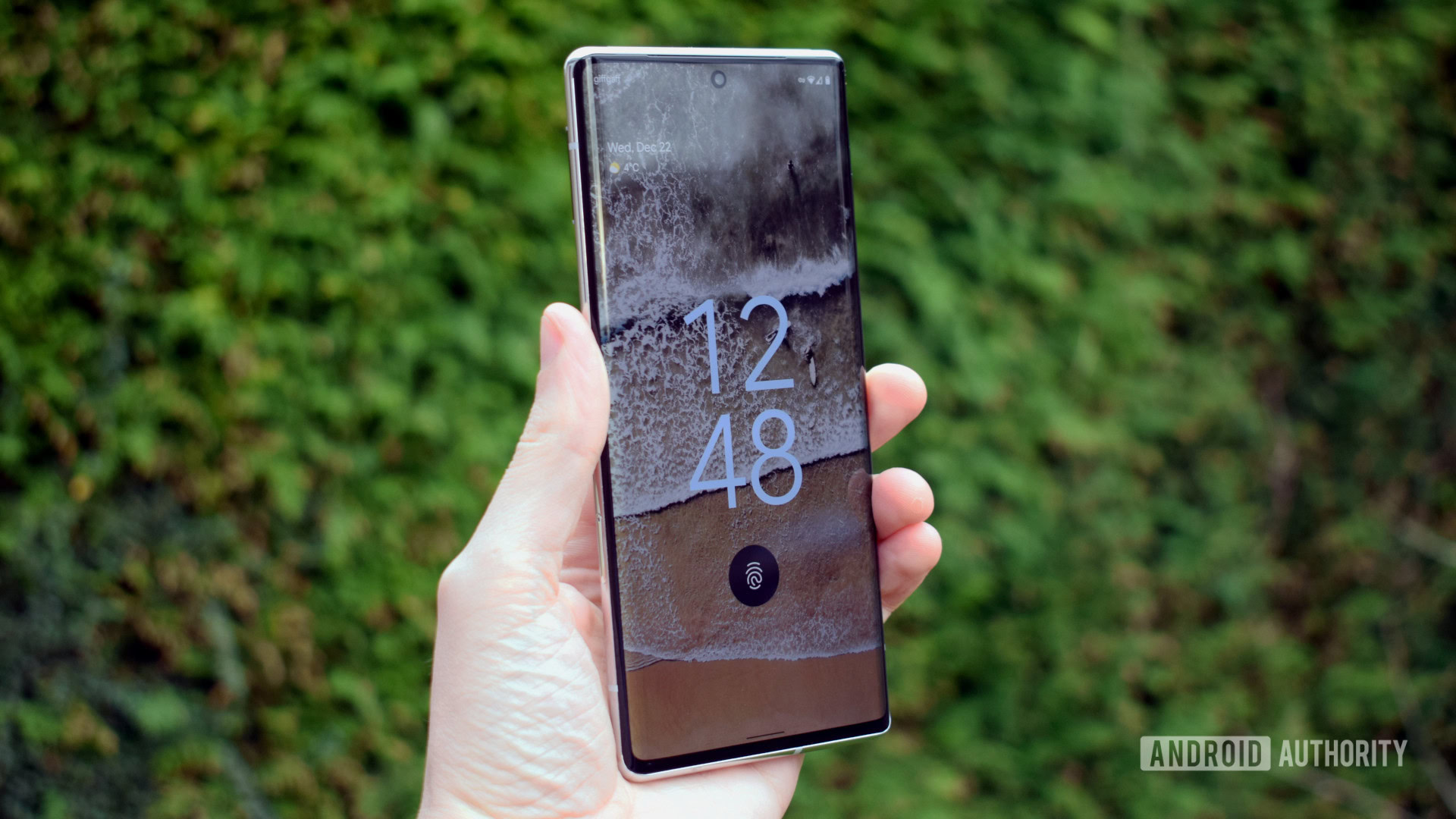 Weird Pixel 6 Pro bug automatically declines incoming calls