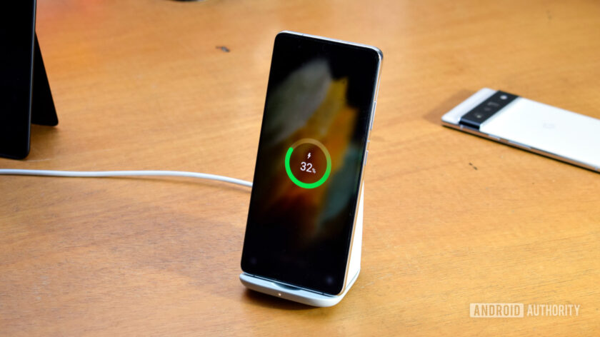 Maximize battery life with these essential smartphone charging tips