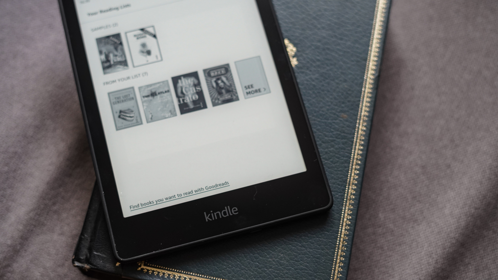 Kindle Paperwhite 2021 reading lists