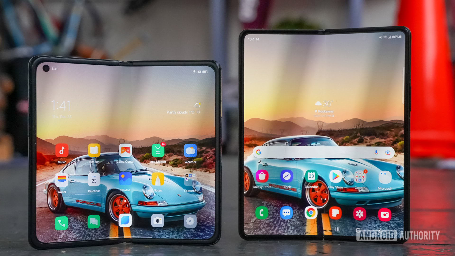 OPPO Find N vs Samsung Galaxy Z Fold 3 inner screens