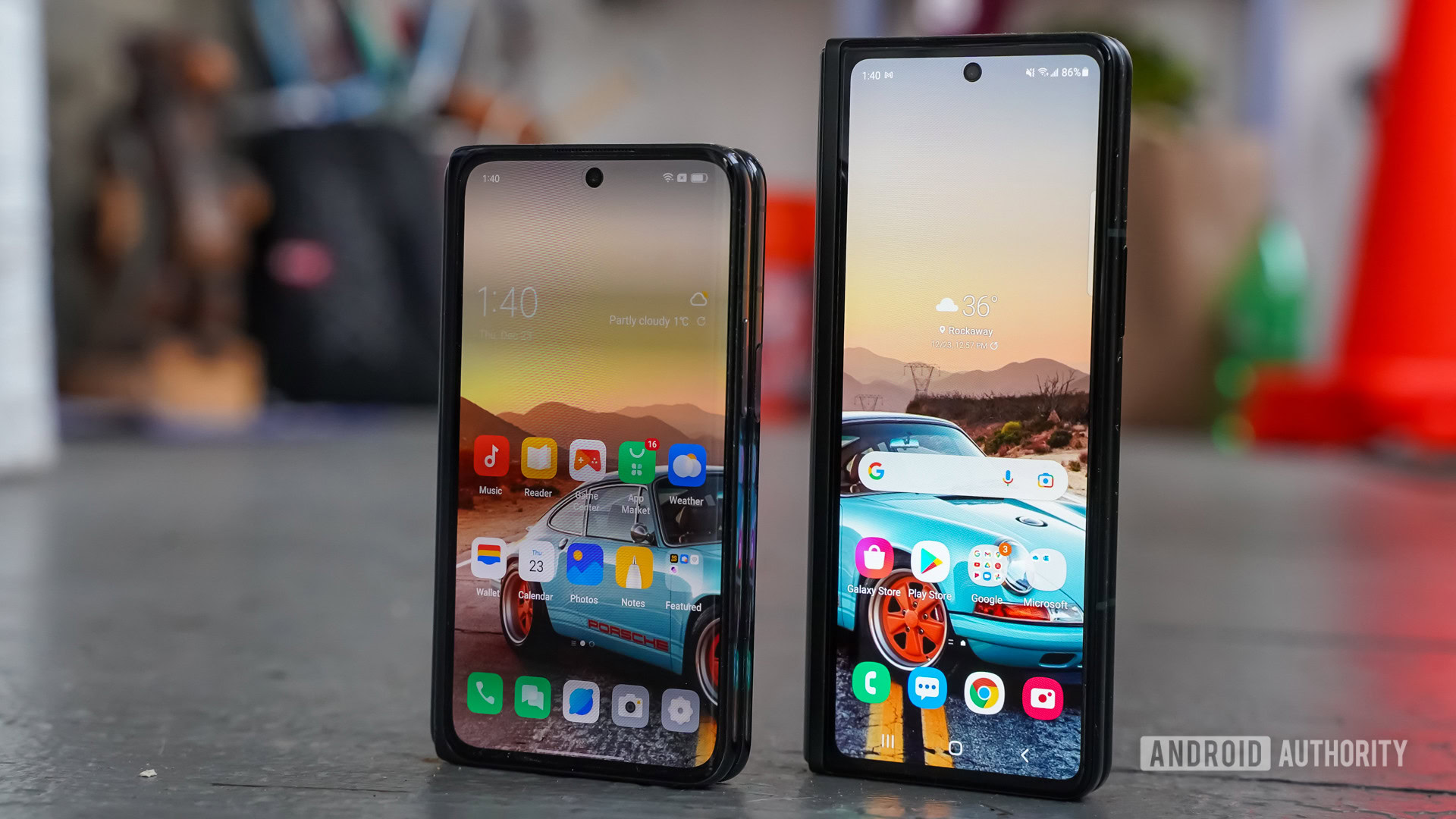 Oppo Find N vs Samsung Galaxy Z Fold 3 outer screens