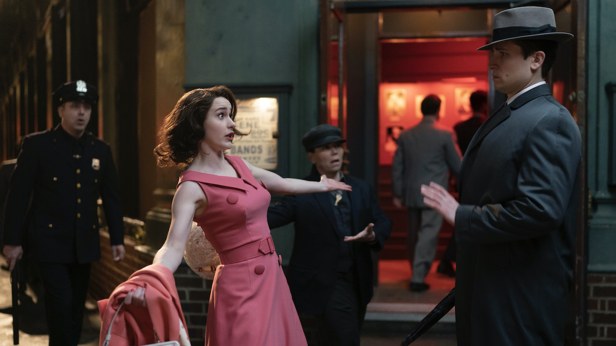 Midge confronts a man in the street in The Marvelous Mrs. Maisel season 4 3