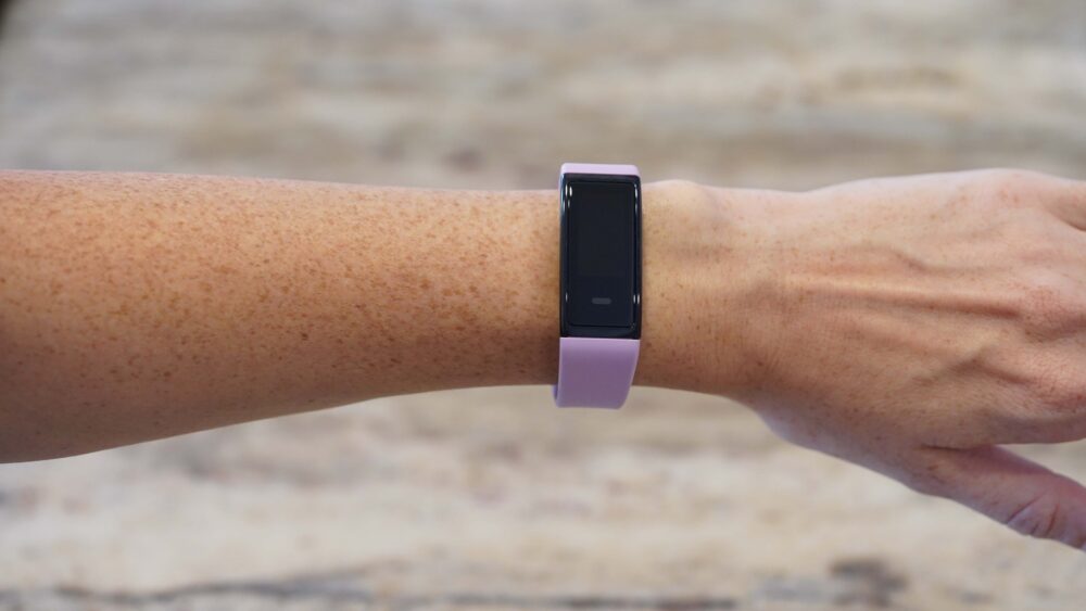 Amazon Halo View review Costly conundrum Android Authority