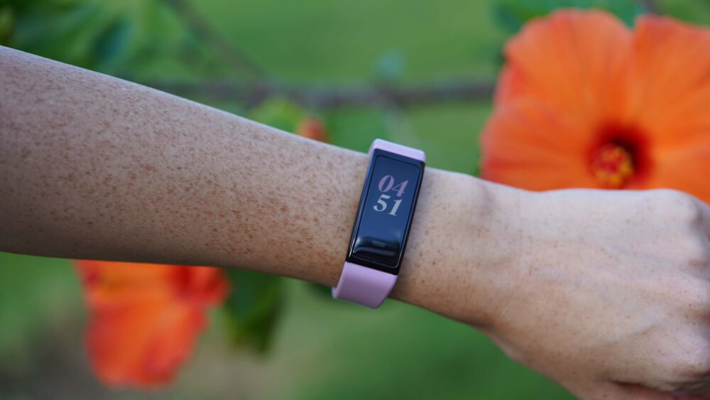 Amazon Halo View review Costly conundrum Android Authority