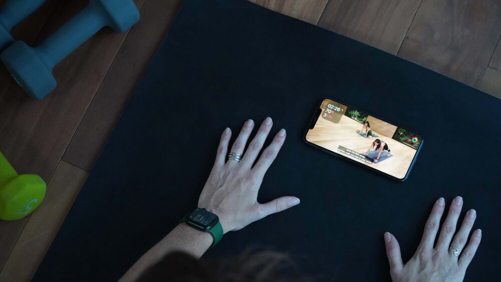 echelon apple fitness plus