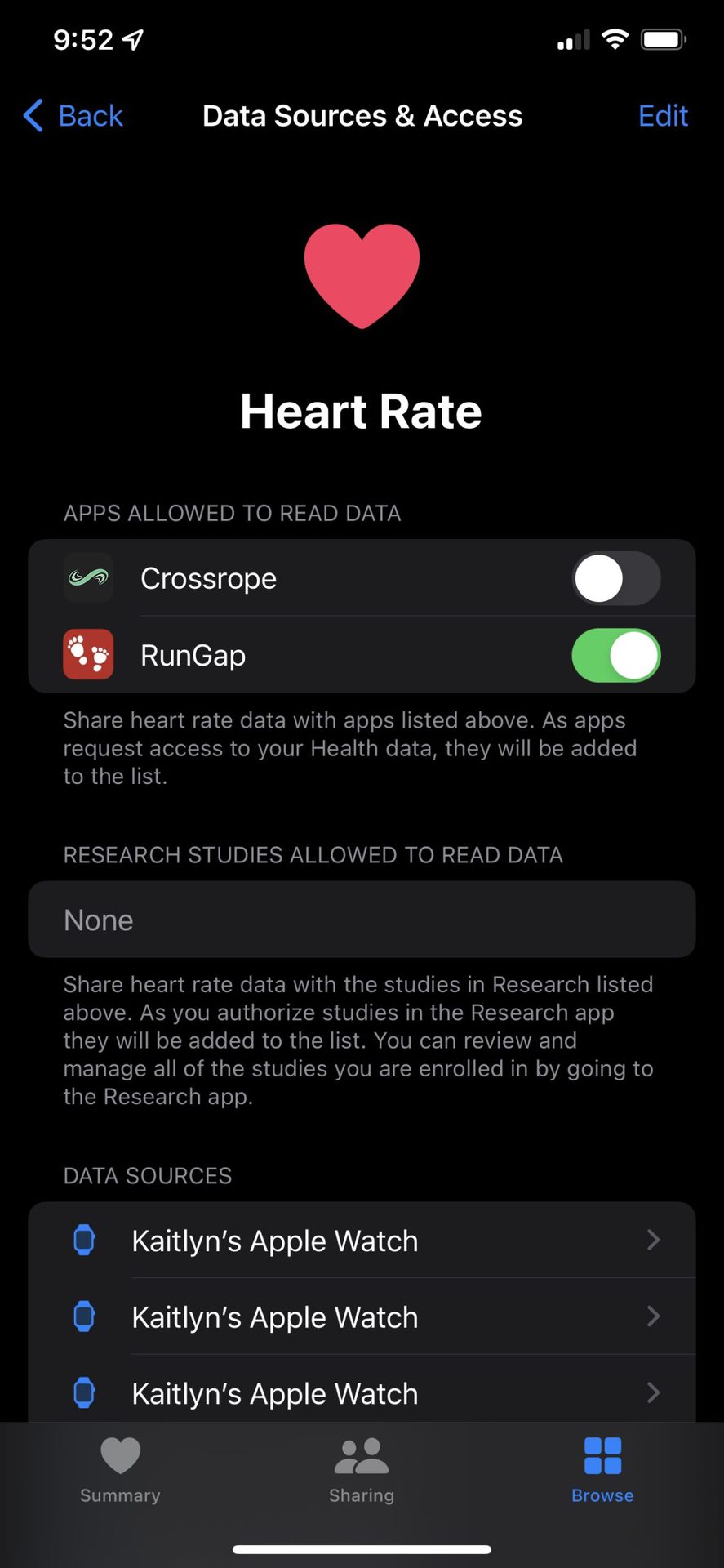 A screen shot of the Apple Health app shows a users sources for their heart health data.