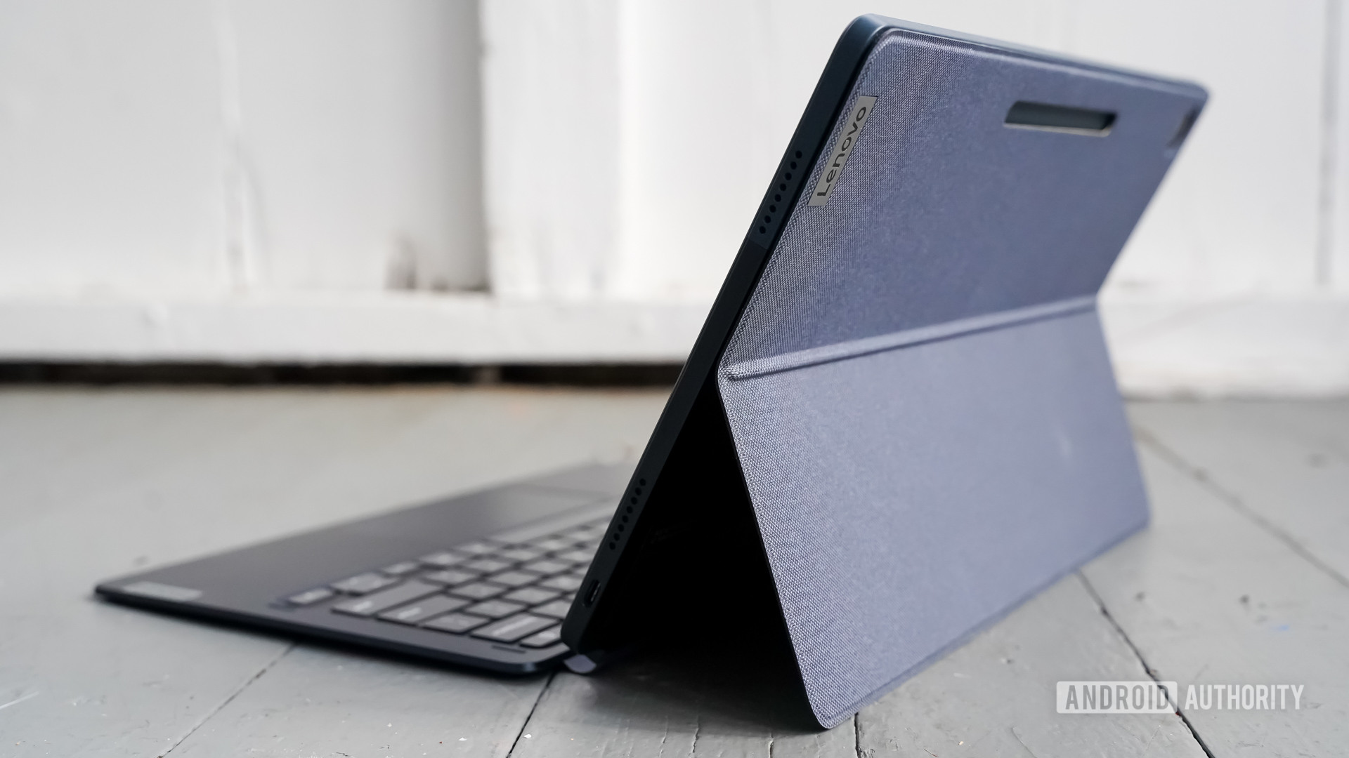 Lenovo IdeaPad Duet 5 Chromebook left rear profile