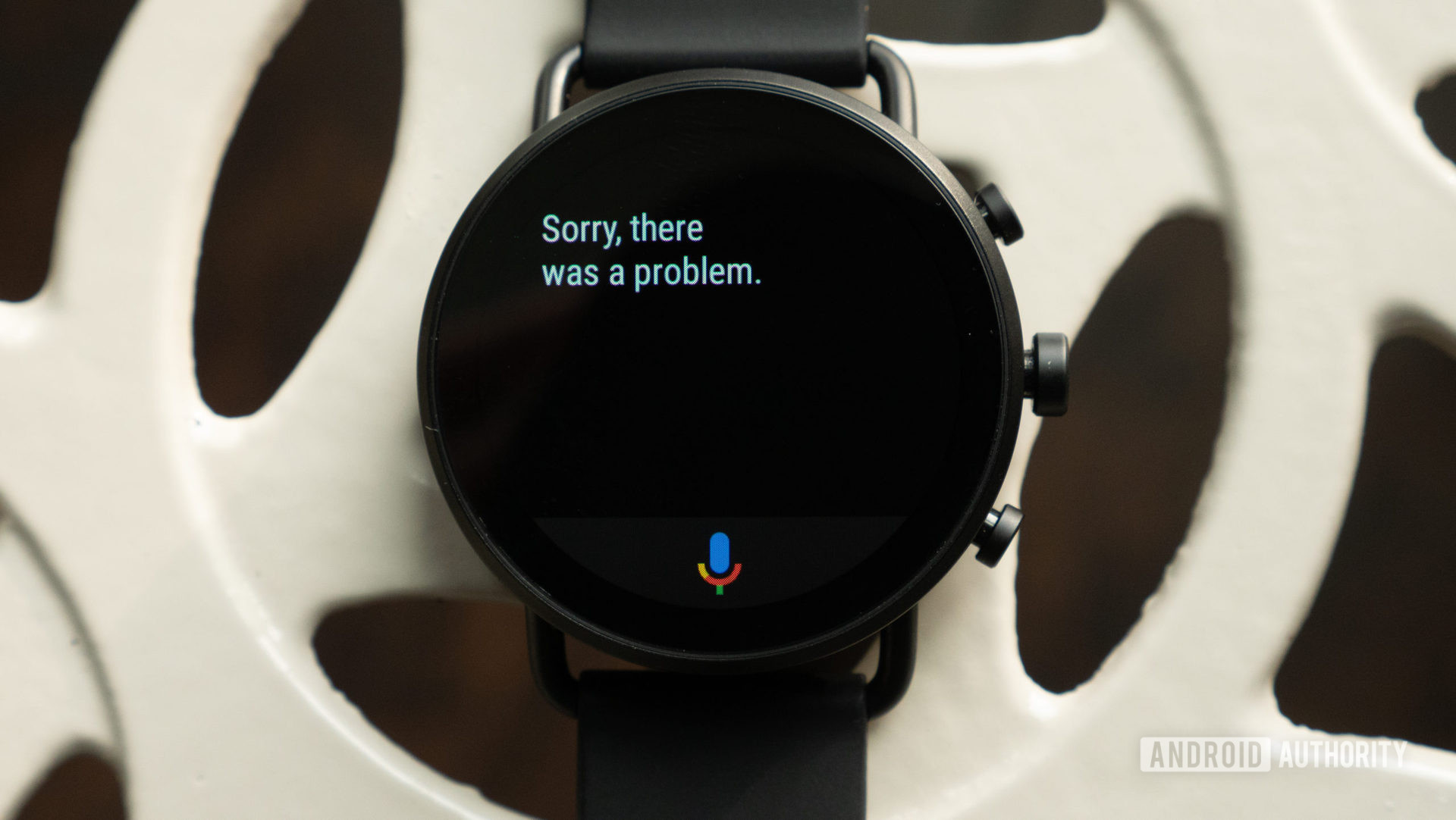 An image of the SKAGEN Falster Gen 6 on a table showing Google Assistant sorry there was a problem error message