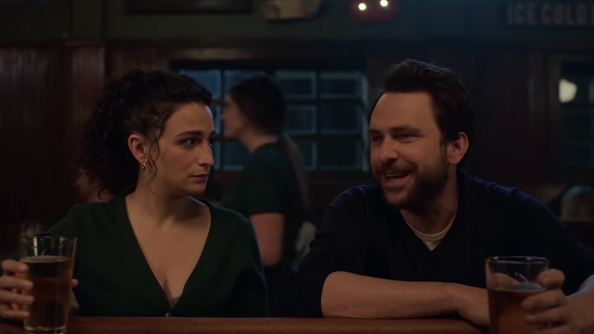 Jenny Slate and Charlie Day sitting at a bar in I Want You Back - best new streaming movies