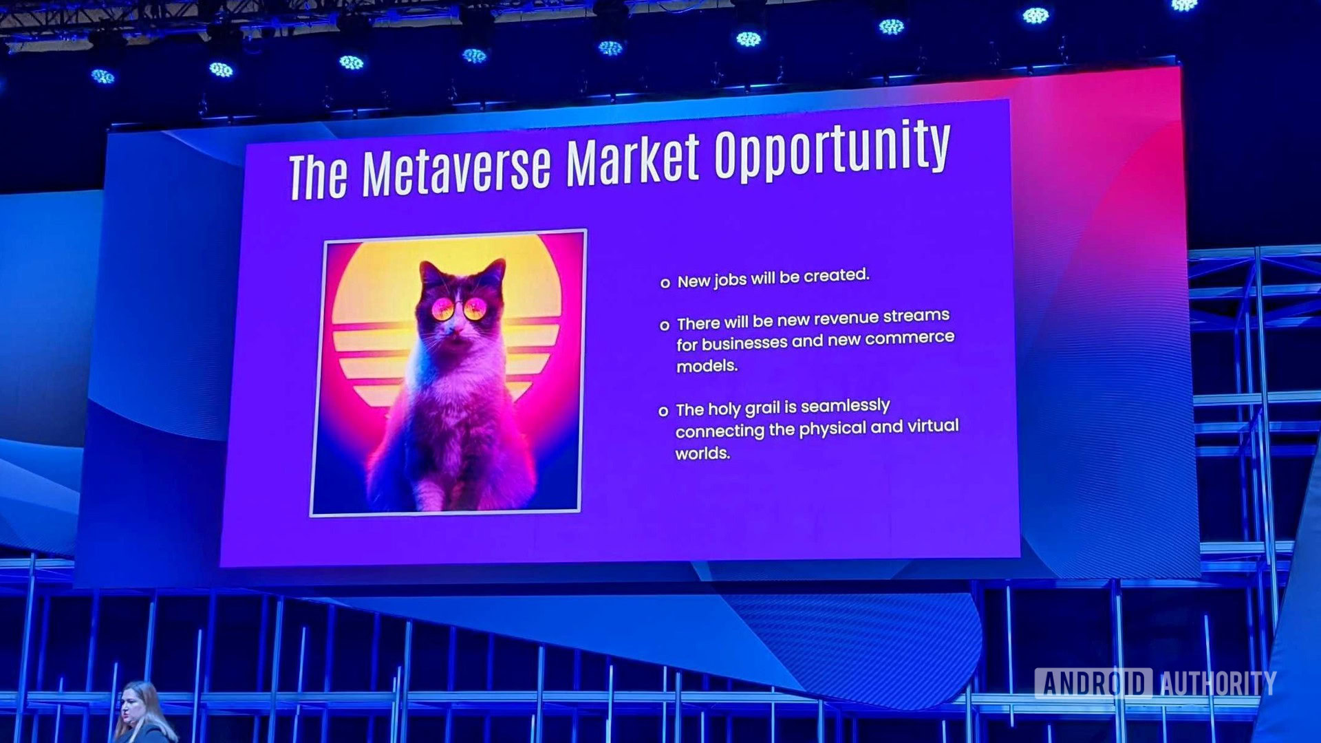 Metaverse cat at MWC 2022