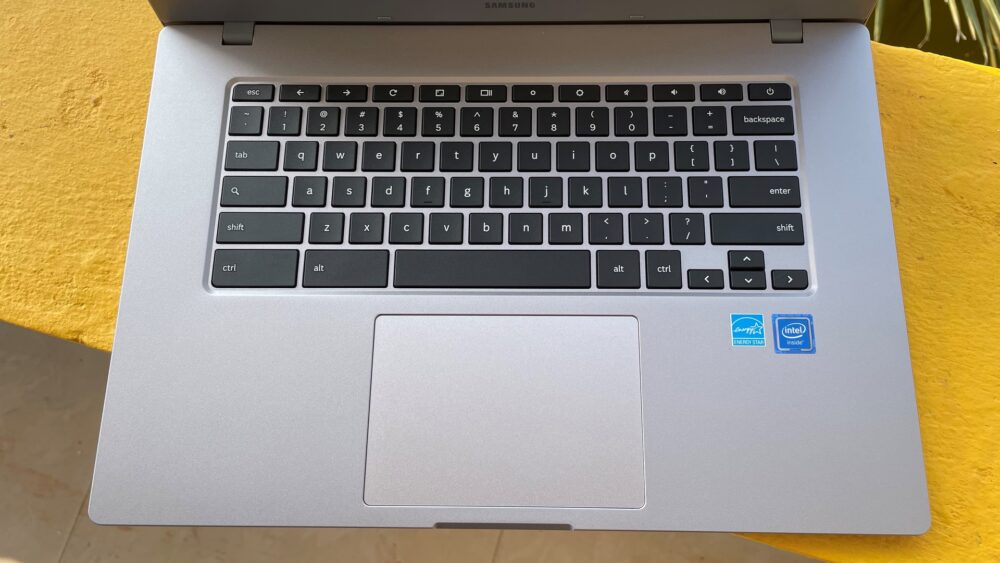 How to turn on a Chromebook when you can't find the button Android